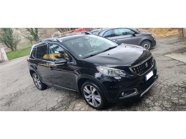 PEUGEOT 2008 (2013) BlueHDi 100 Allure