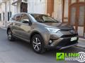 TOYOTA RAV4 2.0 D-4D 2WD Lounge