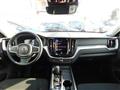 VOLVO XC60 B4 (d) AWD Geartronic Momentum Carplay