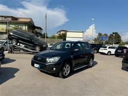 TOYOTA RAV4 2.2 D-4D 136CV Luxury