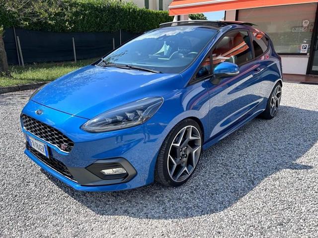 FORD FIESTA 1.5 Ecoboost 200 CV 3 porte ST