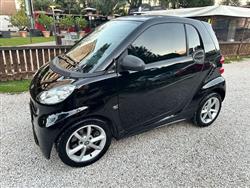 SMART FORTWO 1000 52 kW MHD coupé pulse