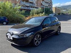 VOLKSWAGEN GOLF 2.0 TDI 150 CV DSG SCR R-Line