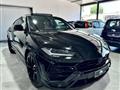 LAMBORGHINI Urus 4.0 V8 Total Black