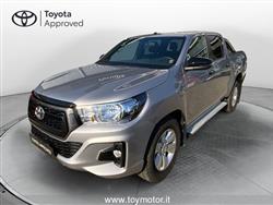 TOYOTA HILUX 2.4 D-4D 4WD 4 porte Double Cab Lounge