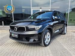 VOLVO XC40 B3 automatico Core