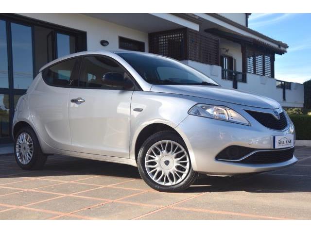 LANCIA Ypsilon 1.3 MJT 95 CV 5p. S&S Gold