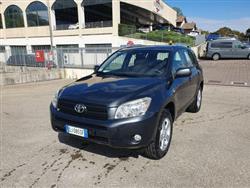 TOYOTA RAV4 2.2 D-4D 136 CV DPF Luxury