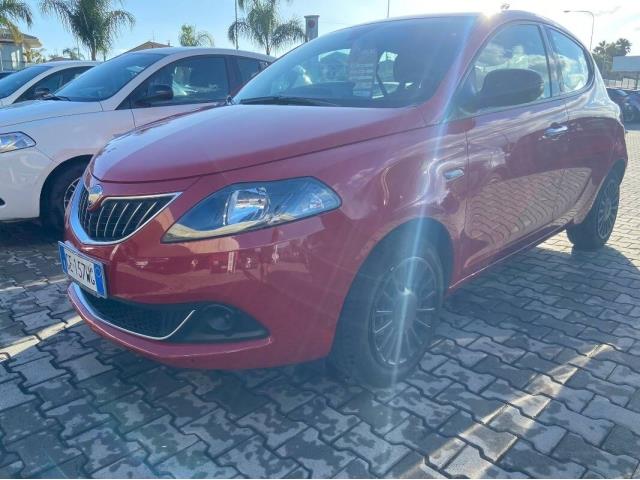 LANCIA Ypsilon 1.0 firefly hybrid Gold s&s 70cv