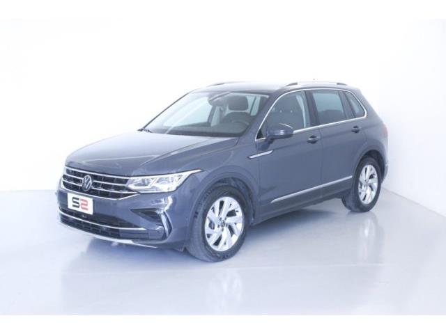 VOLKSWAGEN TIGUAN 2.0 TDI 150 CV SCR DSG Elegance Fari IQ LED Matrix