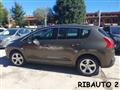 PEUGEOT 3008 1.6 HDi 110CV cambio robotizzato Premium