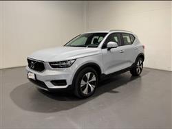 VOLVO XC40 B4 MOMENTUM PRO AWD AUT.