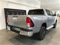 TOYOTA HILUX 2.4 D-4D 4WD 4 porte Double Cab Lounge