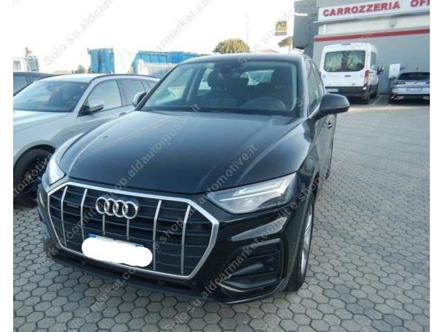 AUDI Q5 Sportback Q5 SPB 40 TDI quattro S tr. Busin. Adv.