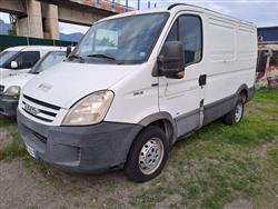 IVECO Daily 35S12 Furgone mini van Daily 35S12VP 2.3Hpi PL-TM Midivan Base