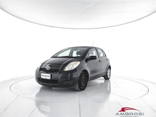 TOYOTA YARIS 1.0 5 porte Now