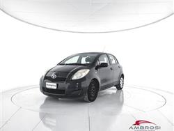 TOYOTA YARIS 1.0 5 porte Now