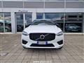 VOLVO XC60 B4 (d) AWD Geartronic R-design