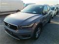 VOLVO XC40 B4 AWD Geartronic Momentum Pro