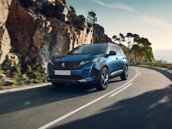 PEUGEOT 5008 BlueHDi 130 S&S Active