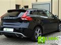 VOLVO V40 2.0 152CV Business Plus 2019 - 105.000KM