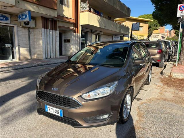 FORD Focus Station Wagon SW 1.5 tdci Business s&s 120cv