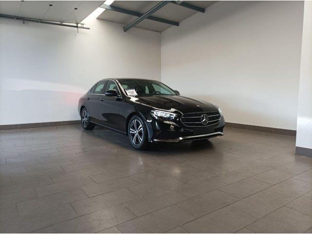 MERCEDES CLASSE E BERLINA d Auto Business Sport