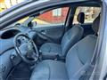 TOYOTA YARIS 1.0i 16V cat 5 porte Sol