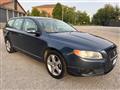 VOLVO V70 2.4 D5 AWD Summum