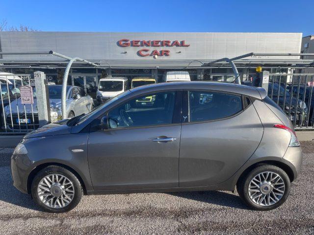 LANCIA YPSILON 1.2 69 CV 5 porte S&S Silver