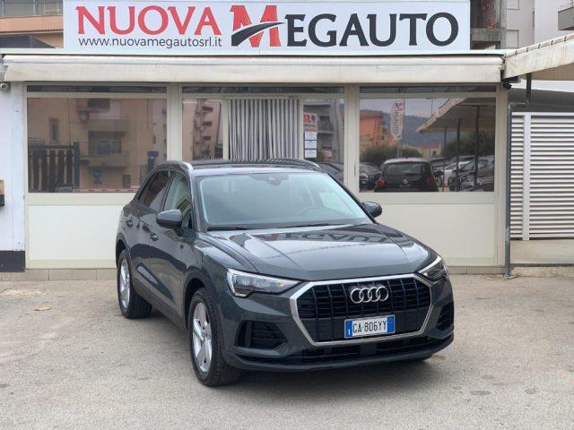 AUDI Q3 35 TDI quattro Business