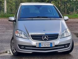 MERCEDES CLASSE A BlueEFFICIENCY Coupé