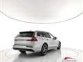 VOLVO V60 B4 Mild hybrid Diesel Plus Dark