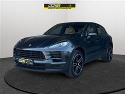 PORSCHE MACAN 2.0