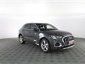 AUDI Q3 40 TDI quattro S tronic Business Advanced