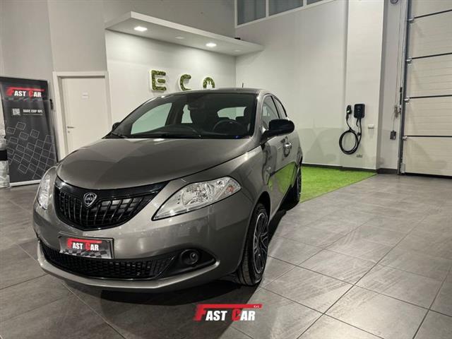 LANCIA YPSILON 1.0 FireFly 5 porte S&S Hybrid Platino