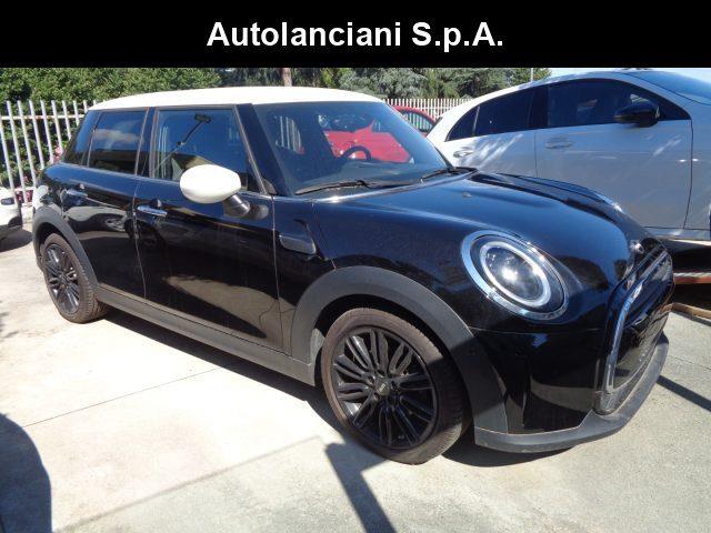 MINI MINI 5 PORTE 1500 5PORTE 136CV AUTOM APPLECARP NAV PDC"17