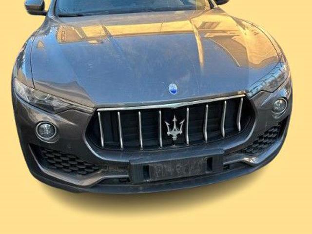 MASERATI LEVANTE V6 Diesel AWD Gransport (motore rotto)