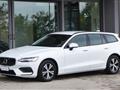 VOLVO V60 D3 Geartronic Business Autocarro