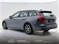 VOLVO V60 B4 (d) automatico Essential Thunder-pelle-ruotino