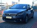 PEUGEOT 308 PureTech Turbo 130 S&S Allure