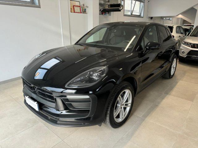 PORSCHE MACAN 2.0