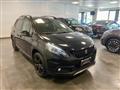 PEUGEOT 2008 (2013) 1.5 BlueHDi GT Line