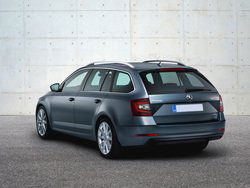 SKODA OCTAVIA 1.5 TSI ACT DSG Wagon Executive