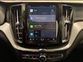 VOLVO XC60 B4 GEARTRONIC PLUS DARK