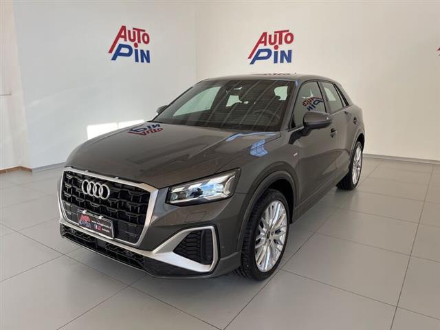 AUDI Q2 30 TDI S line Edition