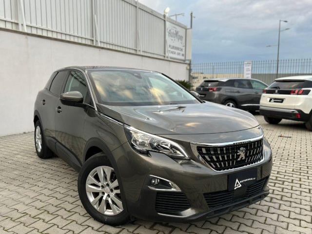 PEUGEOT 3008 BlueHDi 130 S&S Business