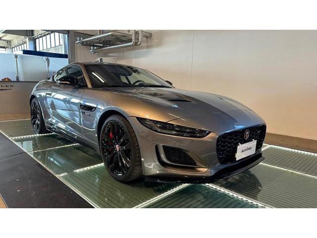 JAGUAR F-TYPE 5.0 V8 450 CV aut Coupé R-Dynamic Black