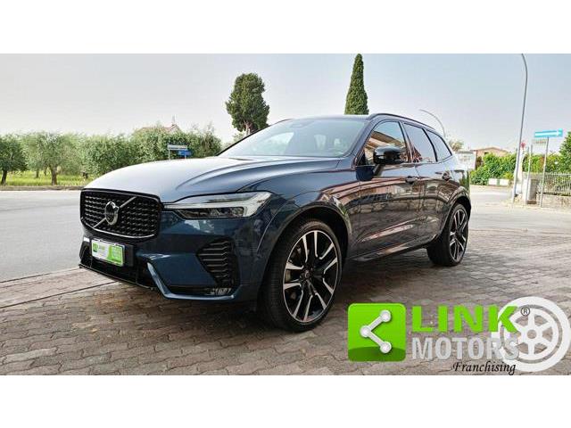 VOLVO XC60 B4 (d) AWD mhev automatico Ultimate Dark