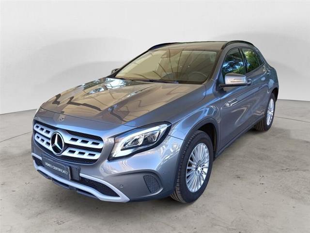 MERCEDES CLASSE GLA GLA 200 d Automatic Business Extra